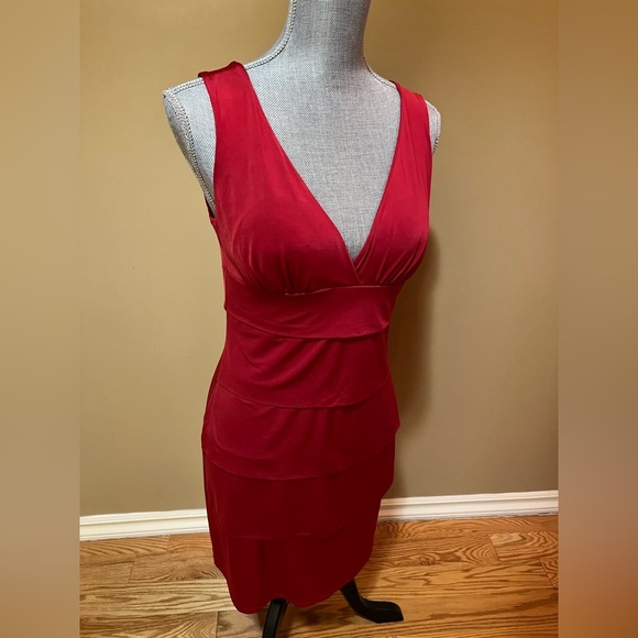 Red V Neck Dress - Picture 8 of 10